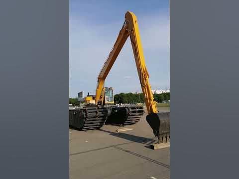 Гигантский экскаватор на выставке. Где такой используют? Huge excavator ...