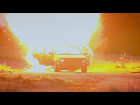 Top Gear - TGPD destroys Jeremy Clarkson's Volkswagen Golf GTI Mk2