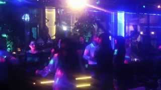 Salih Aydin = Mendil,Den Bohcasi Var Sarhos,Dan Kocasi Var = Haftanin 5 Gunu Canli Muzik