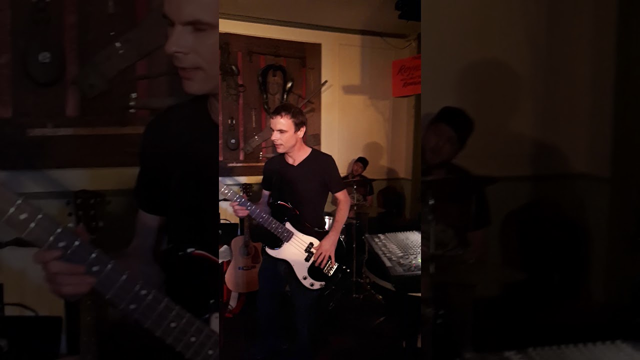 Ziggy Stardust live cover Aging Era