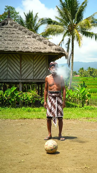 Grandpa’s Kick in a Traditional Javanese Countryside #shorts #trending #village