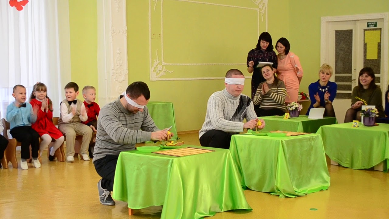 сценарий на 8 марта с папами