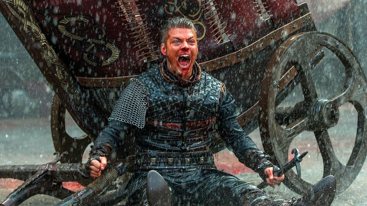 Vikings  Primeiras fotos da 5ª temporada mostram Ivar ensanguentado e Bjorn  no deserto