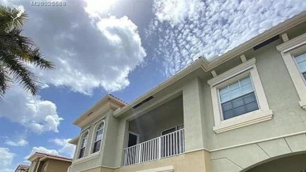 5865 Hampton Hills Blvd, Tamarac, FL Presented by Craig Kessinger. YouTube