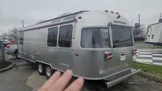 27ft 2023 Airstream International twin