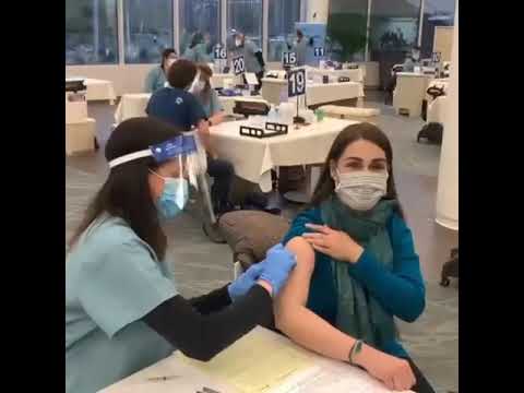 ریما خان کورونا ویکسین لگوانے والی پہلی پاکستانی اداکارہ
