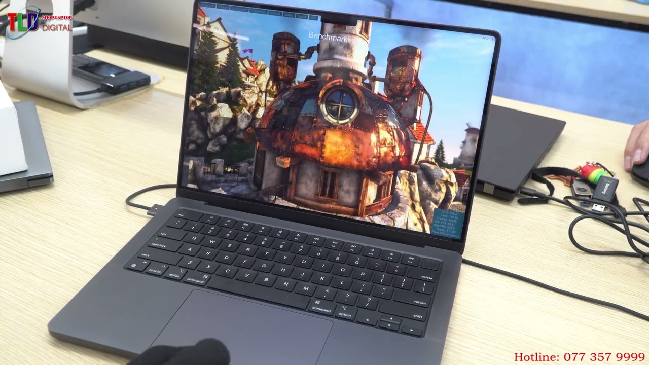 14インチ なつかしく MacBook M3 Max 128G 2TB