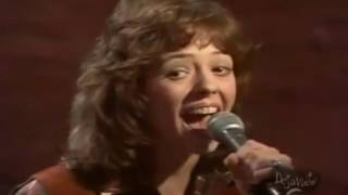 Mackenzie Phillips - "I've Got The Music In Me" (feat. Greg Evigan)