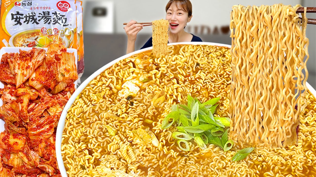 안성탕면엔 파송송 계란 탁! 안성맞춤 안성탕면 10개 먹방🍜김치랑 같이 호로록 꼬들꼬들 라면 먹방! Ramen noodles, Kimchi MUKBANG