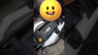 INSTALANDO BATERIA DE RESPALDO PARA MOTO, EVITA LA DESCARGA DE BATERIA POR ACCESORIOS EXTERNOS.