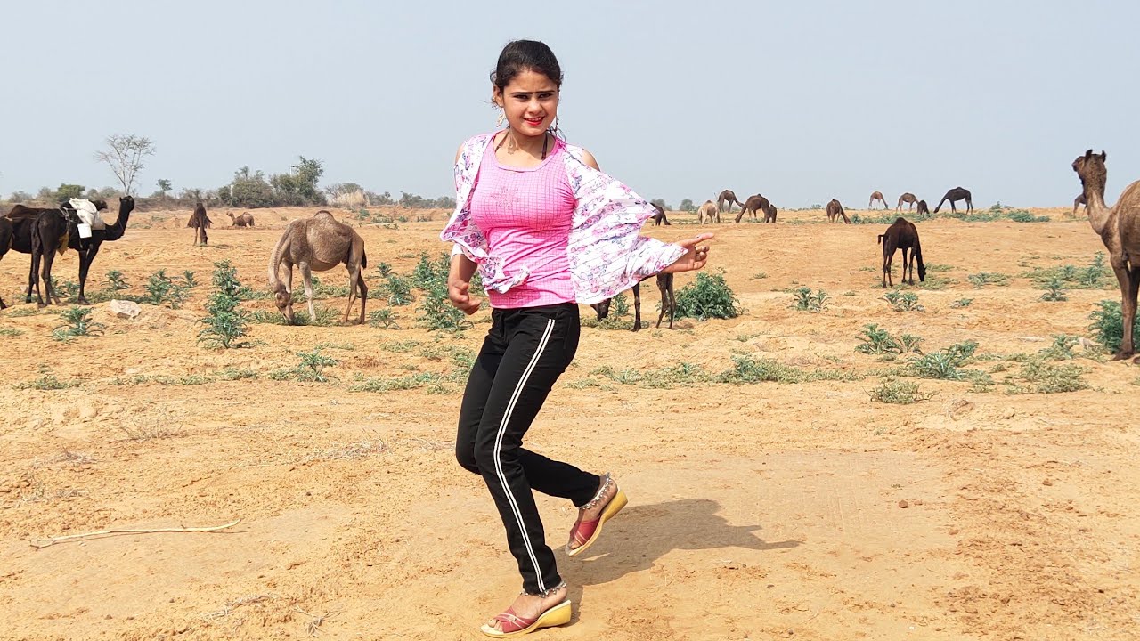 Gurjar Rasiya Rajasthani || शहर की लड़की का शानदार डांस || पतली सी || Patli Si || Ajeet Katara