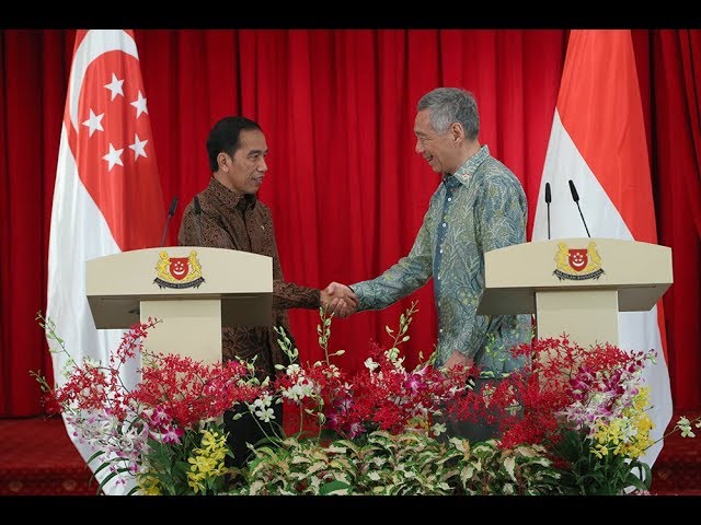 Thumbnail for PM Lee Hsien Loong at the Joint Press Conference at the Singapore-Indonesia Leaders' Retreat 2017