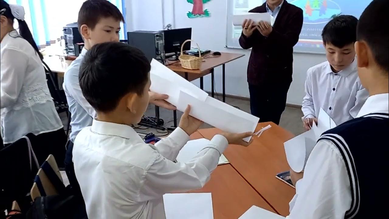 Электронный учебник художественный труд 3 класс. Картинка учебника көркем еңбек 4 класс. Художественный труд учебник. Книга еңбекке баулу 1сынып. Художественный труд атамура раупова н.