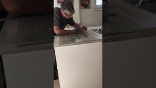 Reno Skills: Scoring & Cutting Glass Sheets