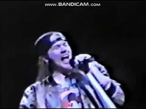 Sweet Child O' Mine 1988 | Guns N' Roses: Live At Melbourne Sports x Entertainment Center Dec. 14