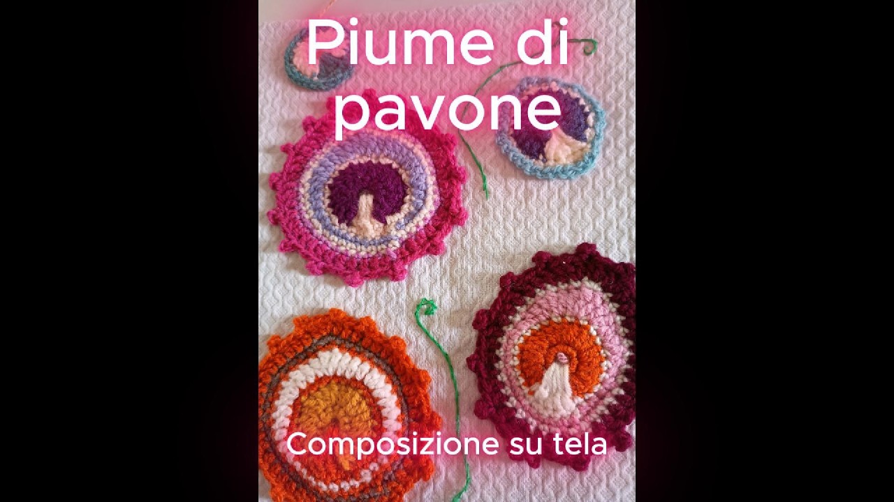Piume di pavone all’uncinetto - interpretazione tessile