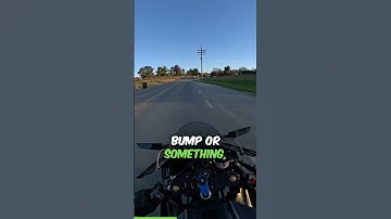 the importance of a steering damper Yamaha R7  #motorcycle #yamaha #ohlins