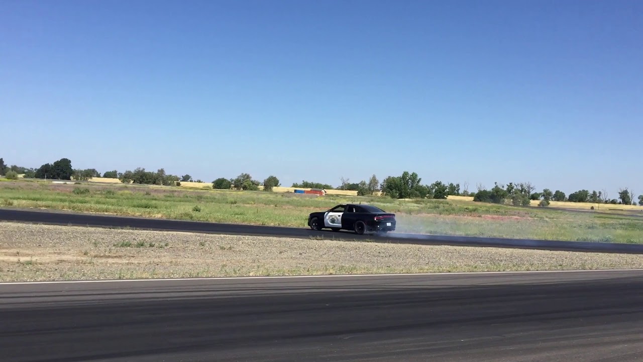 California Highway Patrol high speed track - YouTube