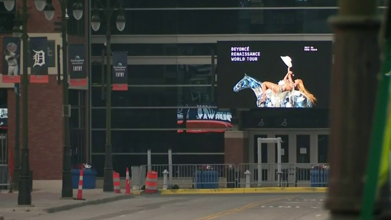 Beyonce brings Renaissance World Tour to Downtown Detroit - YouTube