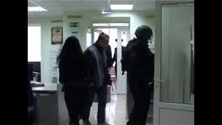 Белгород, захват заложников в банке "Западный" 21.04.2014 Белгород, захват заложников в банке "Западный" 21.04.2014
