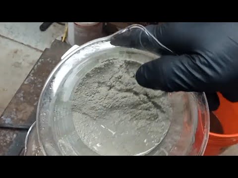 Processing silver chloride 