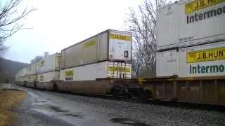 NS Intermodal 201 WB on Approach