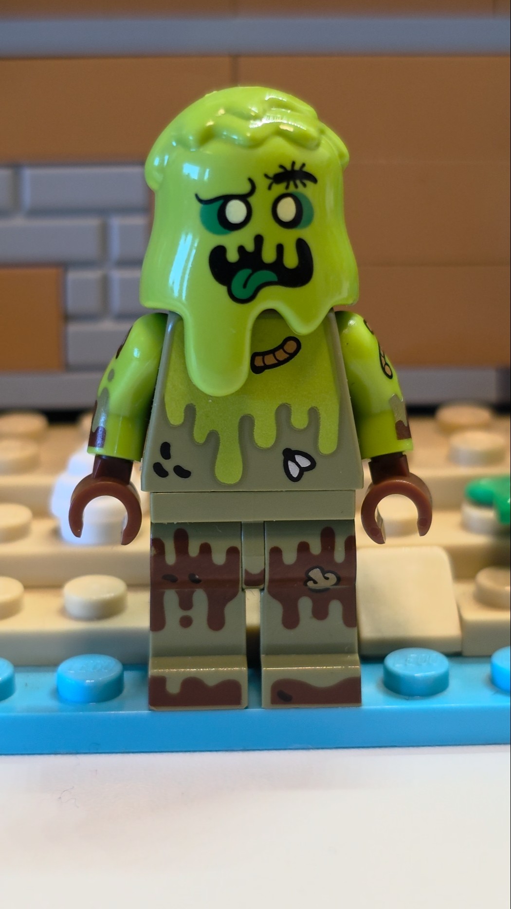 ふさもり LEGO 71052 Minifigures Series 29:Trash Monster - YouTube