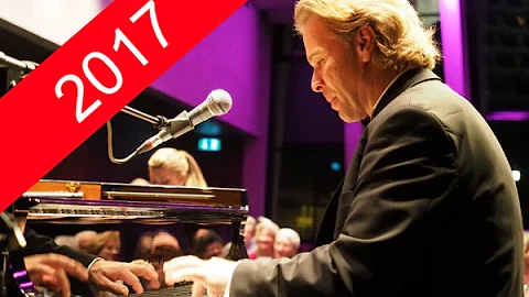 Silvan Zingg Trio Chur 2017 (full concert Part 1) ...