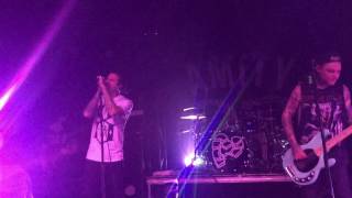 The Amity Affliction - I Bring The Weather With Me (Live at The Glass House - Pomona, CA)