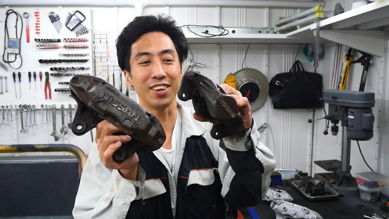 BNR32のブレーキキャリパーをブラストで塗装剥がし番外編