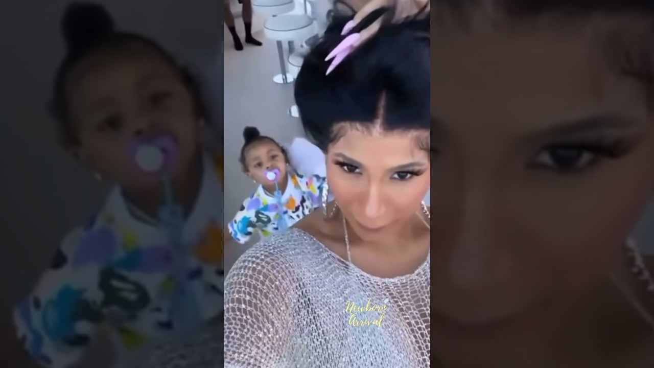 Flashback Friday 💛💝🌸💃🏾 Cardi B