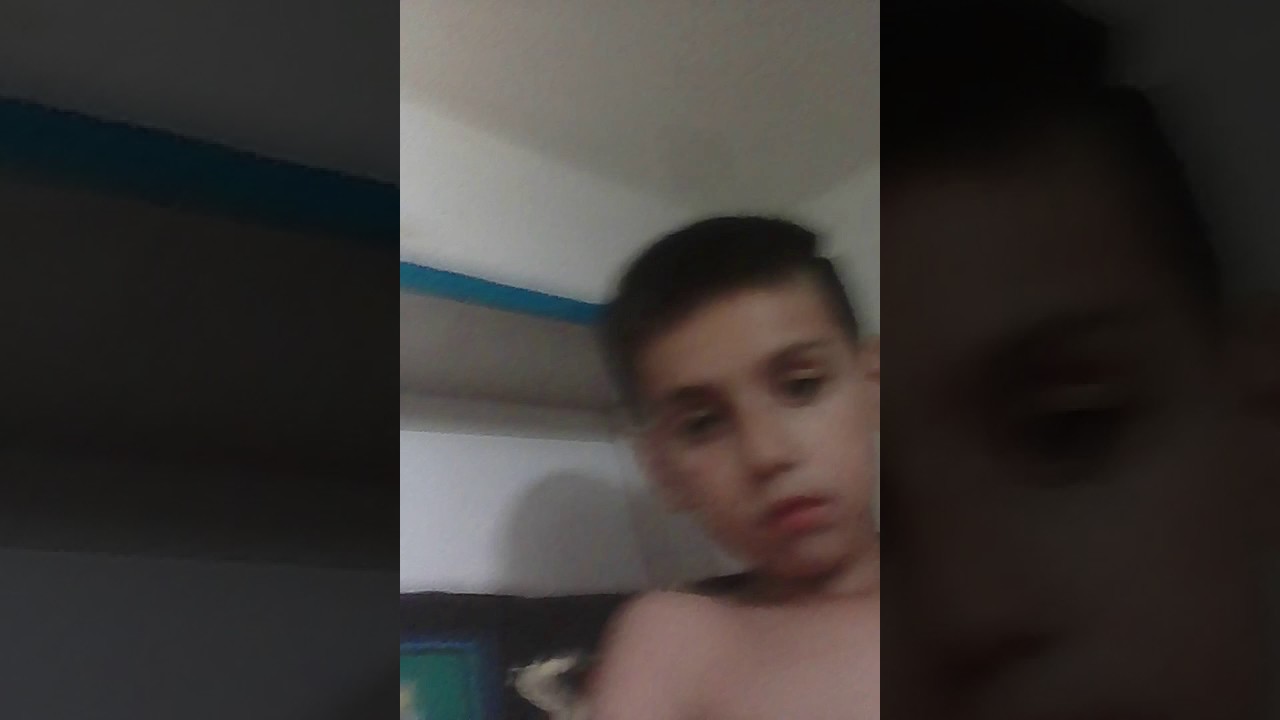 #le plus gros pet du monde - YouTube