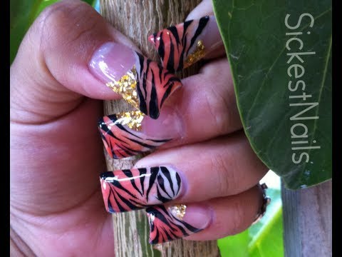 My Acrylic Nails/Mis Uñas De Acrilico:Tiger Print Nails/Diseño de Tigresa