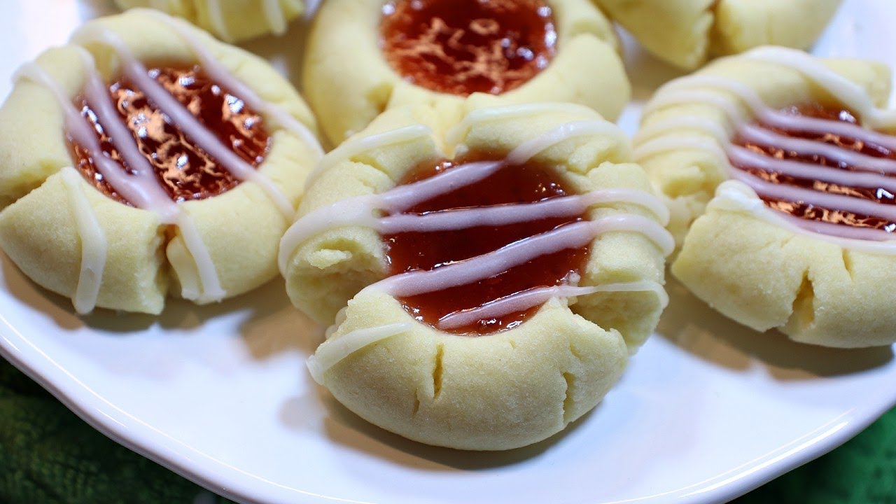 Strawberry Thumbprint Cookies | My Favorite Christmas Cookies!