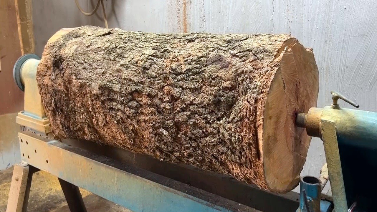 Wood Rotation is great || The wood turning genius has been pushed to ...