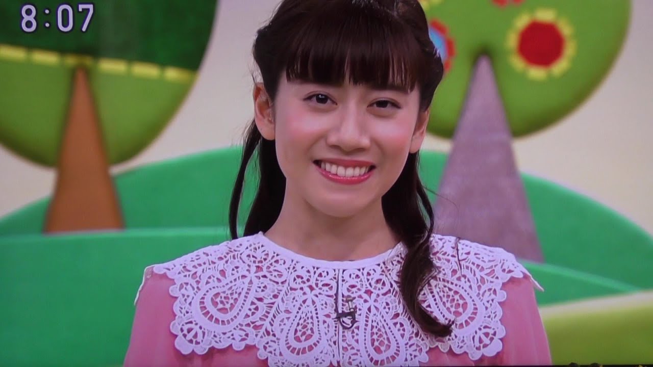 Atsuko's graduation comments from past members - YouTube