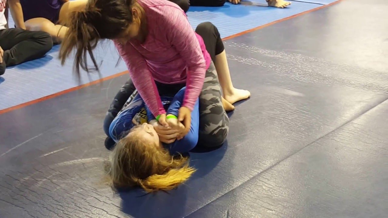 camera iphone 8 plus apk Brittney at Dungal 2016 (Fight #2)