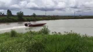 FlashBass da Calaça Náutica com motor 50 HP's.