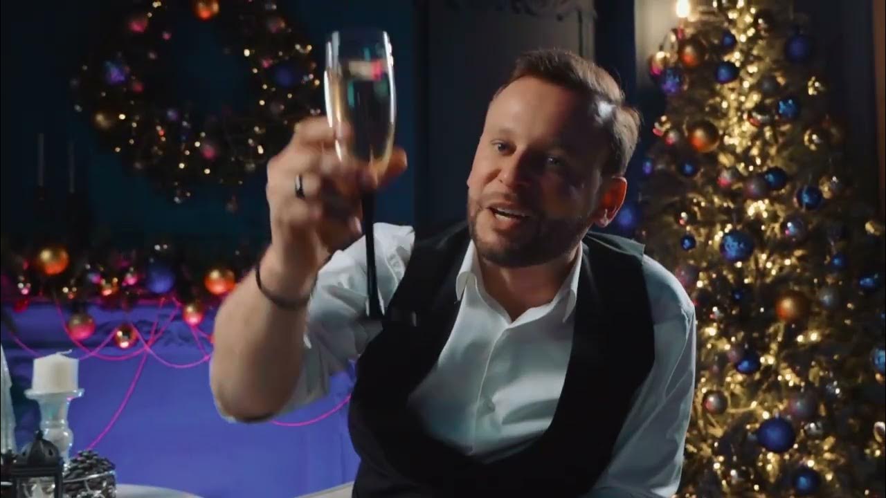 пусть новый год будет светлым. поздравления с новым годом минсельхоза. открытка с наступающим 2022 коллегам. с наступающим 2024 начальнику. поздравление генерального с новым годом.