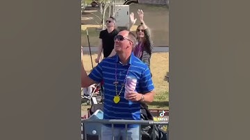 When the squad chooses Loba. We still Simp #shorts  #apex #apexlegends #loba #funny #thick #thirst