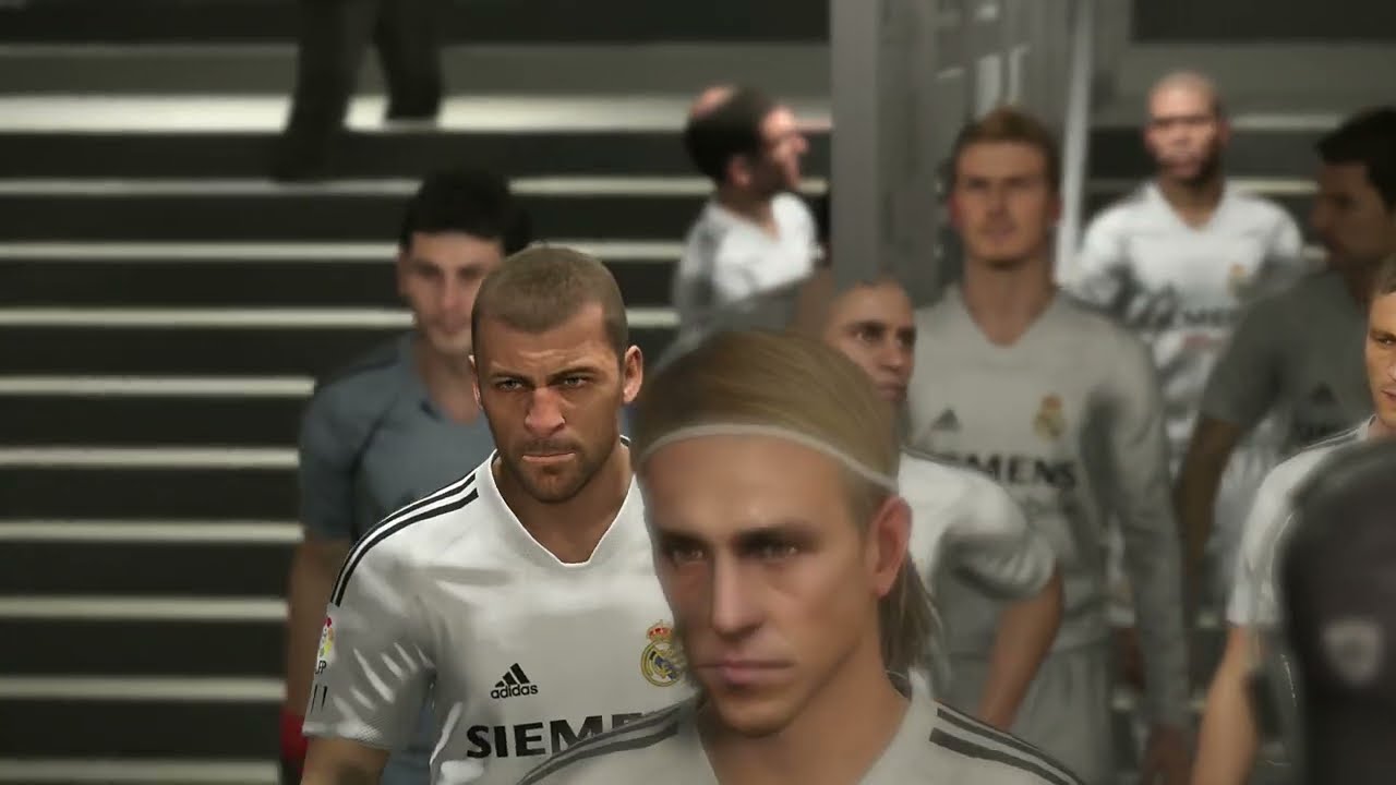 Real Madrid x Barcelona ● La Liga 04/05 | PES 2019 | Remake