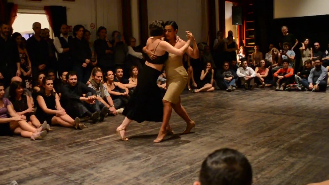 Corina Herrera e Inés Muzzopappa alla MilongaSì (Bologna)