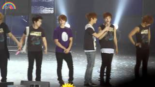 20110226 SS3 in Manila - Ending fancam (The leader, maknae and 4 dorky ones lols) [HD]