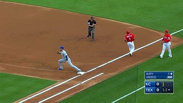 KC@TEX: Escobar uses backhand to rob Andrus