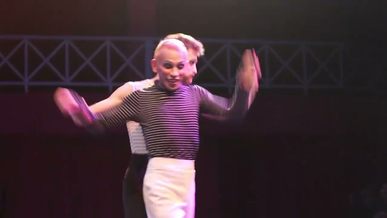 DESPELOTANGO Derecho Viejo Tatro Catalinas Con JUAMPY RAM REZ Y DESPELOTANGO Derecho Viejo Tatro Catalinas Con JUAMPY RAM REZ Y