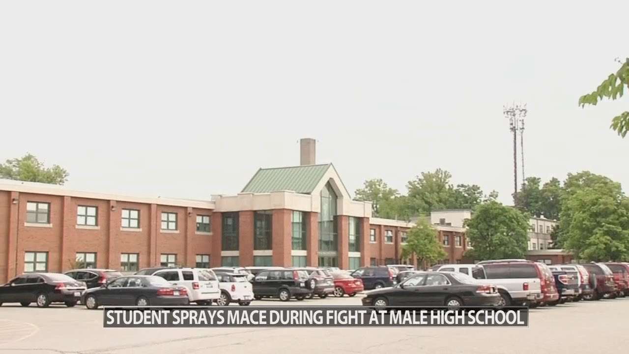 EMS Called To Louisville Male High School After Mace Sprayed During ems-called-to-louisville-male-high-school-after-mace-sprayed-during