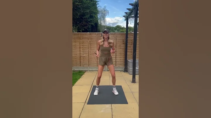 “Reverse March” footwork 💃🏼#jumprope #skipping #footwork #tutorial song remix: @altegomusic690