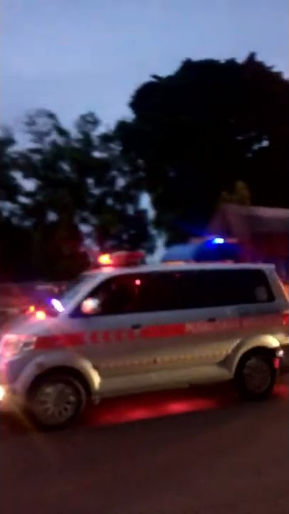 Suara Sirine Ambulance #shorts #sirinemobil