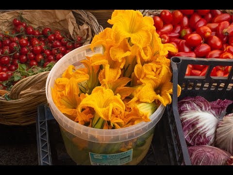 A Morning at the Farmers Market ,Sora Italy