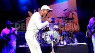 Frankie Beverly and Maze Summer Concert   Philadelphia 2013 Part 3   Frankie @ Home]